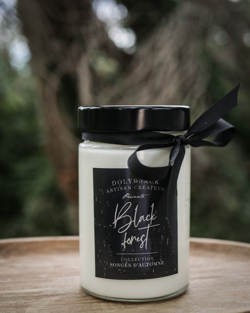 Bougie « Black Forest »